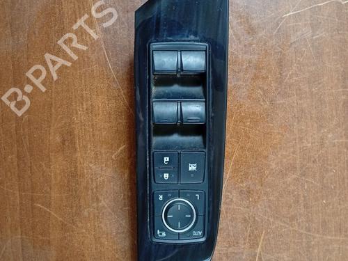 BP25771283I27 main image