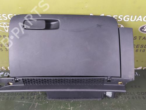 Used Glove box AUDI A1 Sportback (8XA, 8XF) 1.0 TFSI (95 hp) 17846739