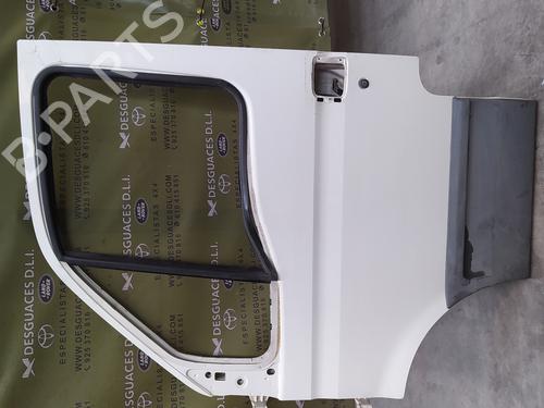 Used Left front door IVECO DAILY III Van 35 S 13 V,35 C 13 V (125 hp) 18681548