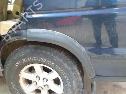 rear-left-wheel-arch-trim-land-rover-discovery-ii-l318-1998-1999-2000-2001-2002-2003-2004-34613156 main image