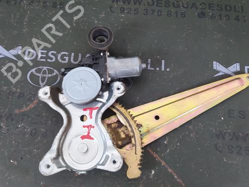 Raammechaniek links achter TOYOTA LAND CRUISER PRADO (_J12_) 3.0 D-4D (KDJ120, KDJ125) (163 hp) 17858657