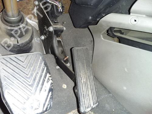 Used Pedal CHRYSLER VOYAGER IV (RG, RS) 2.5 CRD (141 hp) 27277019