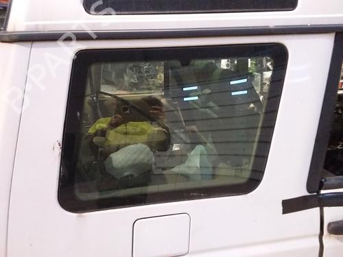 Used Rear right quarter glass Rear right quarter glass LAND ROVER DISCOVERY II (L318) 2.5 Td5 4x4 (139 hp) 34474798 34474798