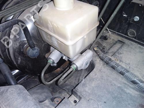 Used Brake master cylinder LAND ROVER RANGE ROVER SPORT I (L320) 3.6 D 4x4 (272 hp) 31129561