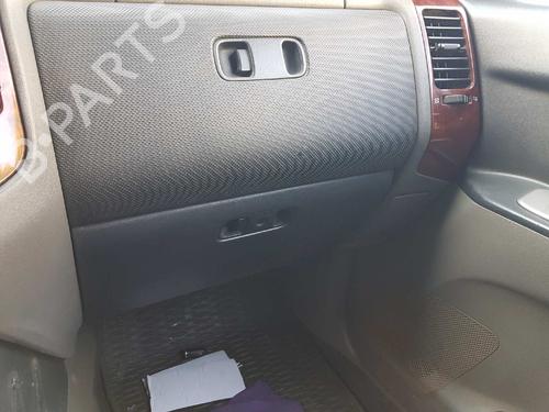 Glove box MITSUBISHI PAJERO III (V7_W, V6_W) 3.2 Di-D (V68W, V78W) (165 hp) 17846600