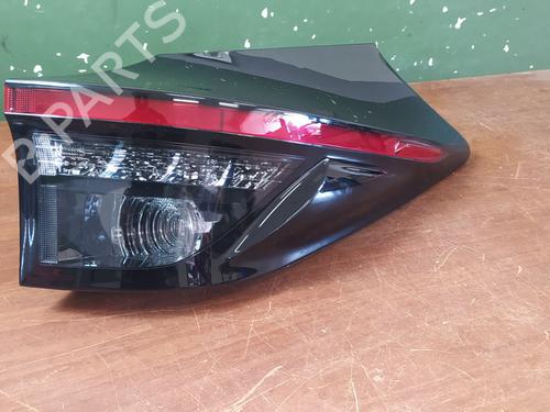 right-taillight-toyota-yaris-cross-mxp_-2020-27592356 main image