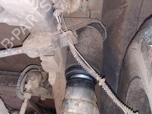 Used Right rear shock absorber Right rear shock absorber LAND ROVER DISCOVERY II (L318) 2.5 Td5 4x4 (139 hp) 34613153 34613153