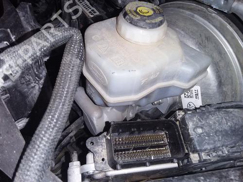 Used Brake master cylinder LAND ROVER DISCOVERY V (L462) 2.0 Sd4 4x4 (241 hp) 31250444