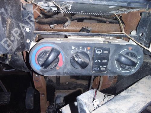 Commande Chauffage NISSAN TERRANO II (R20) 2.7 TDi 4WD (125 hp) 32033503