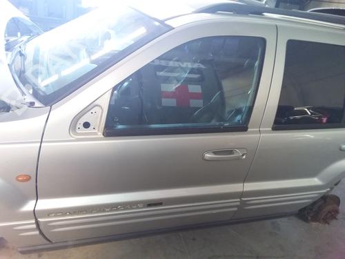 Used Left front door JEEP GRAND CHEROKEE II (WJ, WG) 2.7 CRD 4x4 (163 hp) 30053370