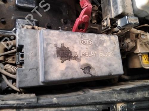 Used Fuse box Fuse box 38870751 38870751