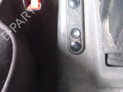 Used Right front window switch OPEL FRONTERA A (U92) 2.4 i (53MWL4) (125 hp) 27441953