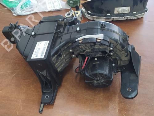 Heater blower motor VOLVO XC90 II (256) T8 Hybrid AWD | BP37177597M62 - Image 2