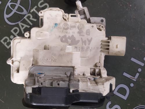 Rear right lock AUDI A4 B7 (8EC) 2.0 TDI 16V | BP17853074C99 
