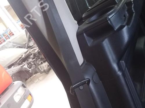 Used Rear right seatbelt LAND ROVER DISCOVERY III (L319) [2004-2009]  27442220