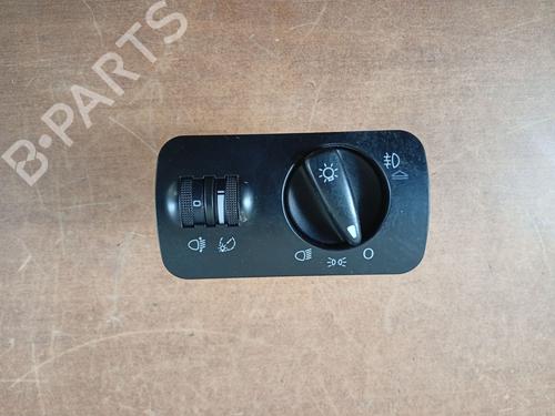 headlight-switch-seat-ibiza-ii-6k1-1993-1994-1995-1996-1997-1998-1999-2000-2001-2002-32132117 main image