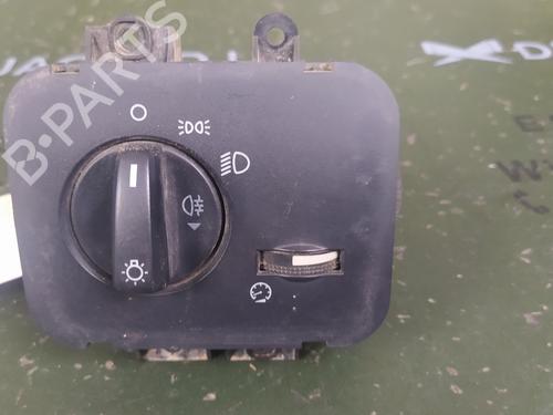 Used Headlight switch LAND ROVER RANGE ROVER SPORT I (L320) 3.6 D 4x4 (272 hp) 17852328
