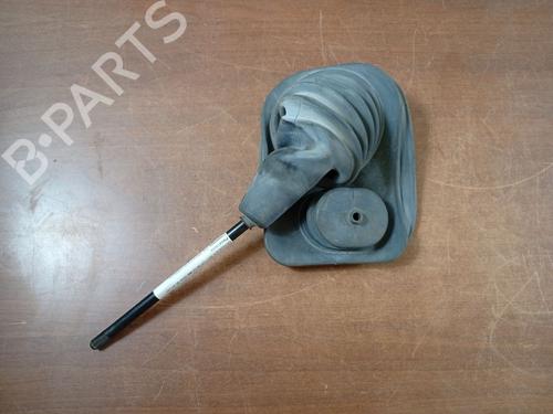 Used Gear lever LAND ROVER DEFENDER Station Wagon (L316, L315) [1990-2017]  31589475