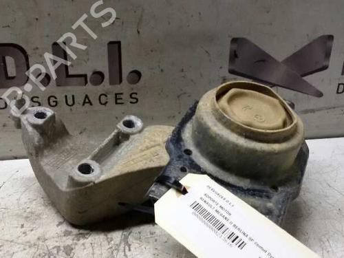 Used Engine mount RENAULT MEGANE II (BM0/1_, CM0/1_) 1.5 dCi (BM1E, CM1E) (106 hp) 17846049