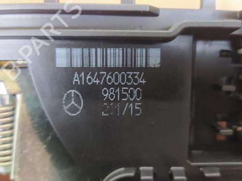 Front right exterior door handle MERCEDES-BENZ M-CLASS (W164) ML 320 CDI 4-matic (164.122) | BP22899658C129 