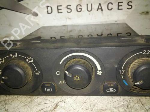 Airco bedieningspaneel MITSUBISHI PAJERO III (V7_W, V6_W) 3.2 Di-D (V68W, V78W) (165 hp) 17840197