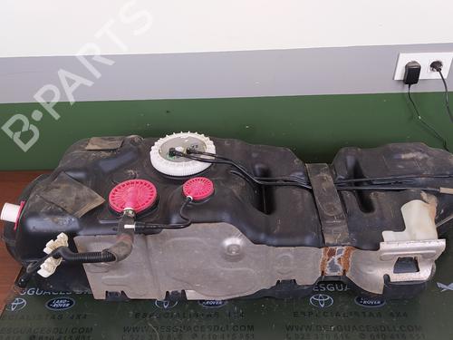 Serbatoio carburante TOYOTA LAND CRUISER PRADO (_J15_) 3.0 D-4D (KDJ150_, KDJ150, KDJ155) (173 hp) 17855507