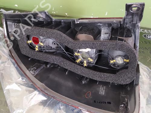 Right taillight TOYOTA LAND CRUISER PRADO (_J12_) 3.0 D-4D (KDJ120, KDJ125) | BP19341468C35 
