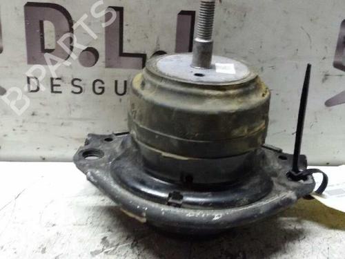 Used Engine mount JEEP GRAND CHEROKEE IV (WK, WK2) 3.0 CRD V6 4x4 (250 hp) 17846721