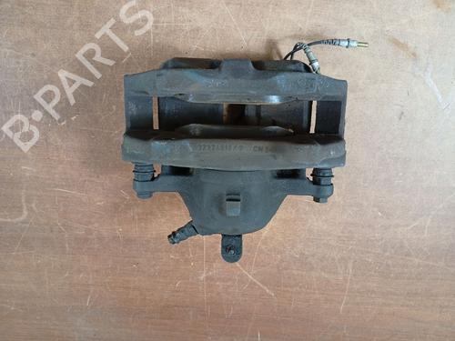 Used Right front brake caliper FIAT SCUDO Bus (220_) 2.0 JTD (109 hp) 32088328
