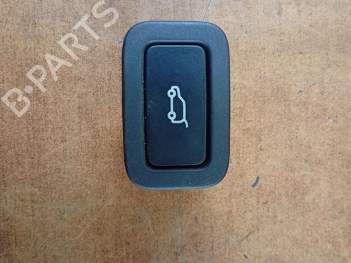 switch-land-rover-discovery-sport-l550-2014-32300315 main image