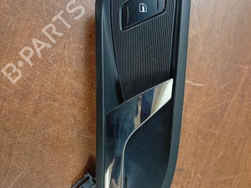 Høyre bak invendig håndtak SKODA OCTAVIA II (1Z3) 1.6 TDI (105 hp) 29750725