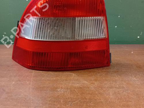 Venstre Baklys OPEL VECTRA B Hatchback (J96) [1995-2003]  29581945