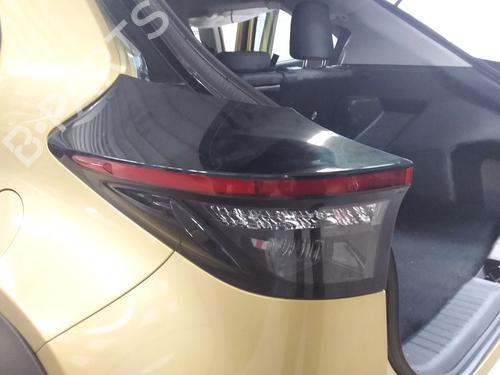 Used Left taillight TOYOTA YARIS CROSS (MXP_) [2020-2025]  27592357