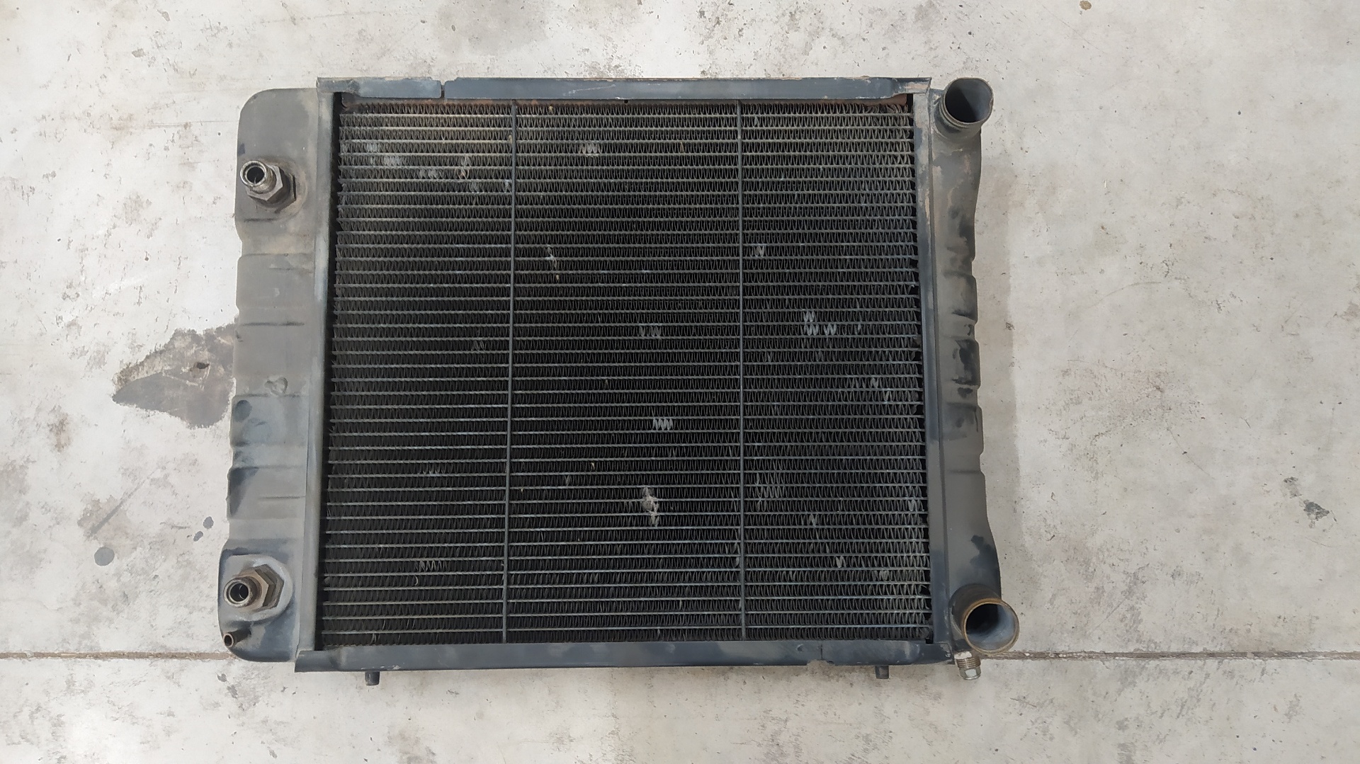 Water radiator LAND ROVER RANGE ROVER I 2.4 TD 4x4 23074648 | B-Parts