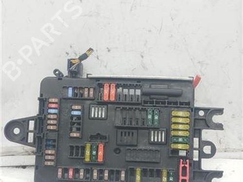 Used Fuse box BMW 1 (E81) 116 d (116 hp) 25451354