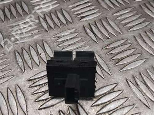 Left front window switch VW EOS (1F7, 1F8) 2.0 TDI | BP39217571I27 - Image 2