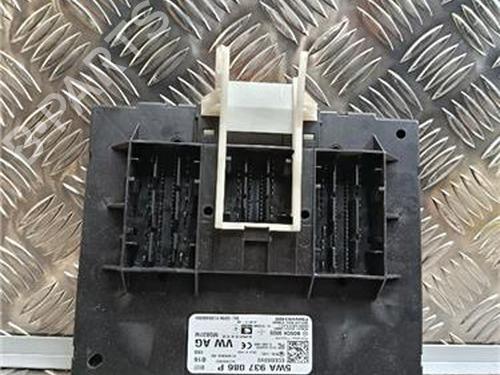 Used Fuse box VW GOLF VIII (CD1, DA1) 2.0 TDI (150 hp) 29963523