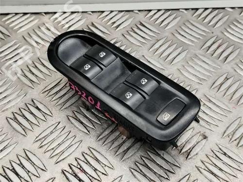 left-front-window-switch-renault-megane-ii-saloon-lm01_-2003-40518243 main image