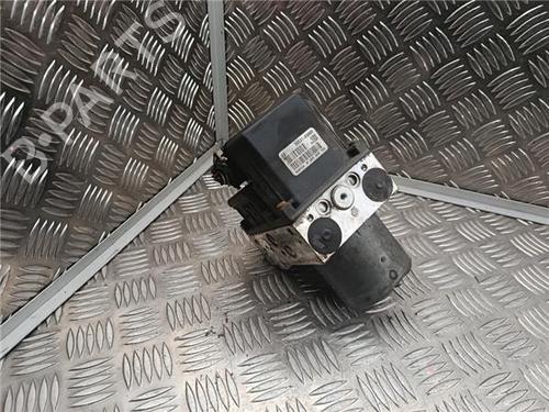 Bremsaggregat ABS für TOYOTA COROLLA (_E12_) 1.4 D (NDE120_, NDE120R) (90 hp) 30739860