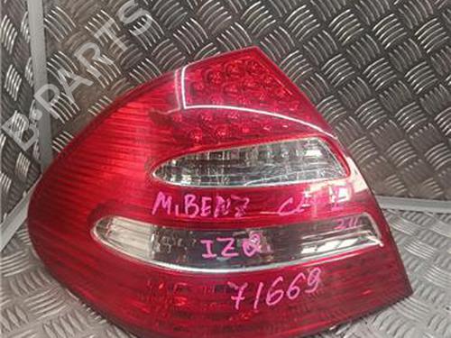 Used Left taillight Left taillight MERCEDES-BENZ E-CLASS (W211) E 500 (211.070) (306 hp) 34049830 34049830