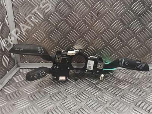 switch-audi-a1-8x1-8xk-2010-2011-2012-2013-2014-2015-2016-2017-2018-2019-36345544 main image