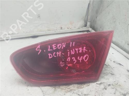 Used Right tailgate light SEAT LEON (1P1) 1.4 TSI (125 hp) 24344698