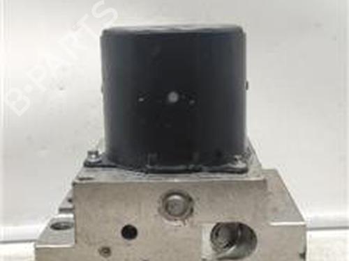 Used ABS pump BMW X5 (E70) 3.0 sd (286 hp) 18005880