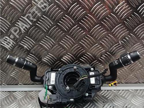 switch-jaguar-xe-x760-2015-31820419 main image