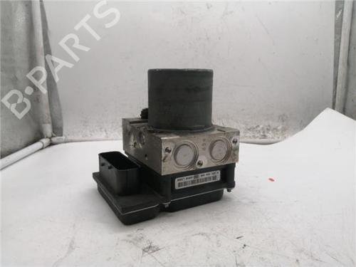 Used ABS pump BMW 5 (E60) 520 d (163 hp) 28526257