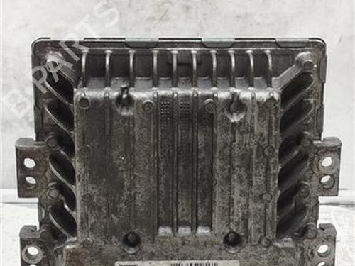 Used Electronic module RENAULT MEGANE III Grandtour (KZ0/1) 1.5 dCi (KZ09, KZ0D, KZ1G, KZ29, KZ14, KZ1W, KZ10, KZ1F,... (110 hp) 21600577