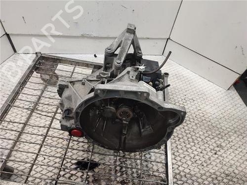 Used Gearbox VOLVO C30 (533) 1.6 (100 hp) 31820411
