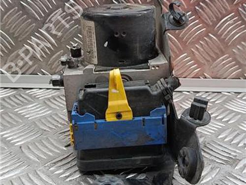 Used ABS pump ABS pump RENAULT SCÉNIC III (JZ0/1_) 1.6 dCi (JZ00, JZ12) (130 hp) 33478486 33478486