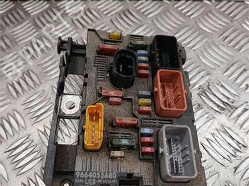 Used Fuse box Fuse box CITROËN C4 Picasso I MPV (UD_) 1.6 HDi (109 hp) 34528388 34528388