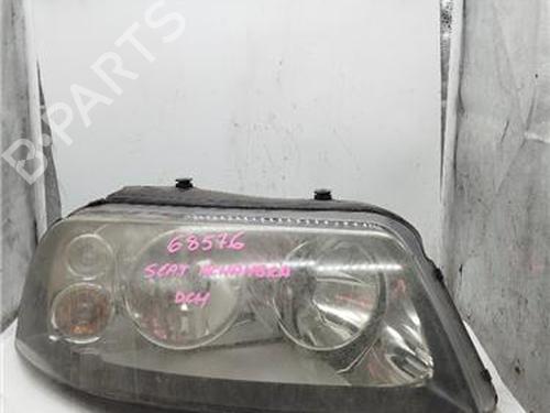 Højre forlygte SEAT ALHAMBRA (7V8, 7V9) 1.9 TDI (115 hp) 28613596